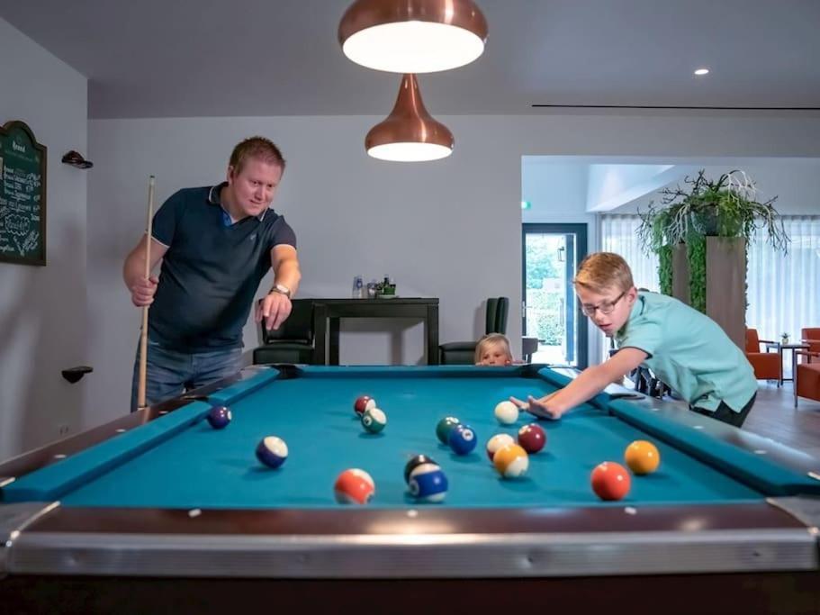 Vrijstaande Recreatiebungalow Met Slaapvide Posterholt Bagian luar foto